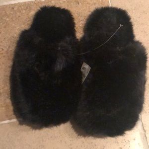 J. Crew Shoes - Brand new j crew black fluffy slippers women’s sz8 J. Crew Shoes - Brand new j crew black fluffy slippers women’s sz8